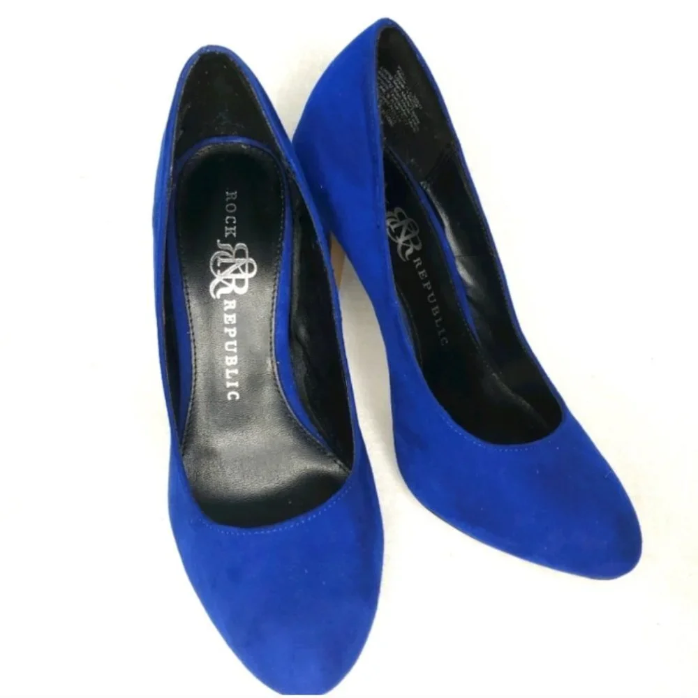 Rock and Republic Royal Blue Size 10 M Royal Blue called Gwen Blue. EUC These ar - Picture 3 of 7